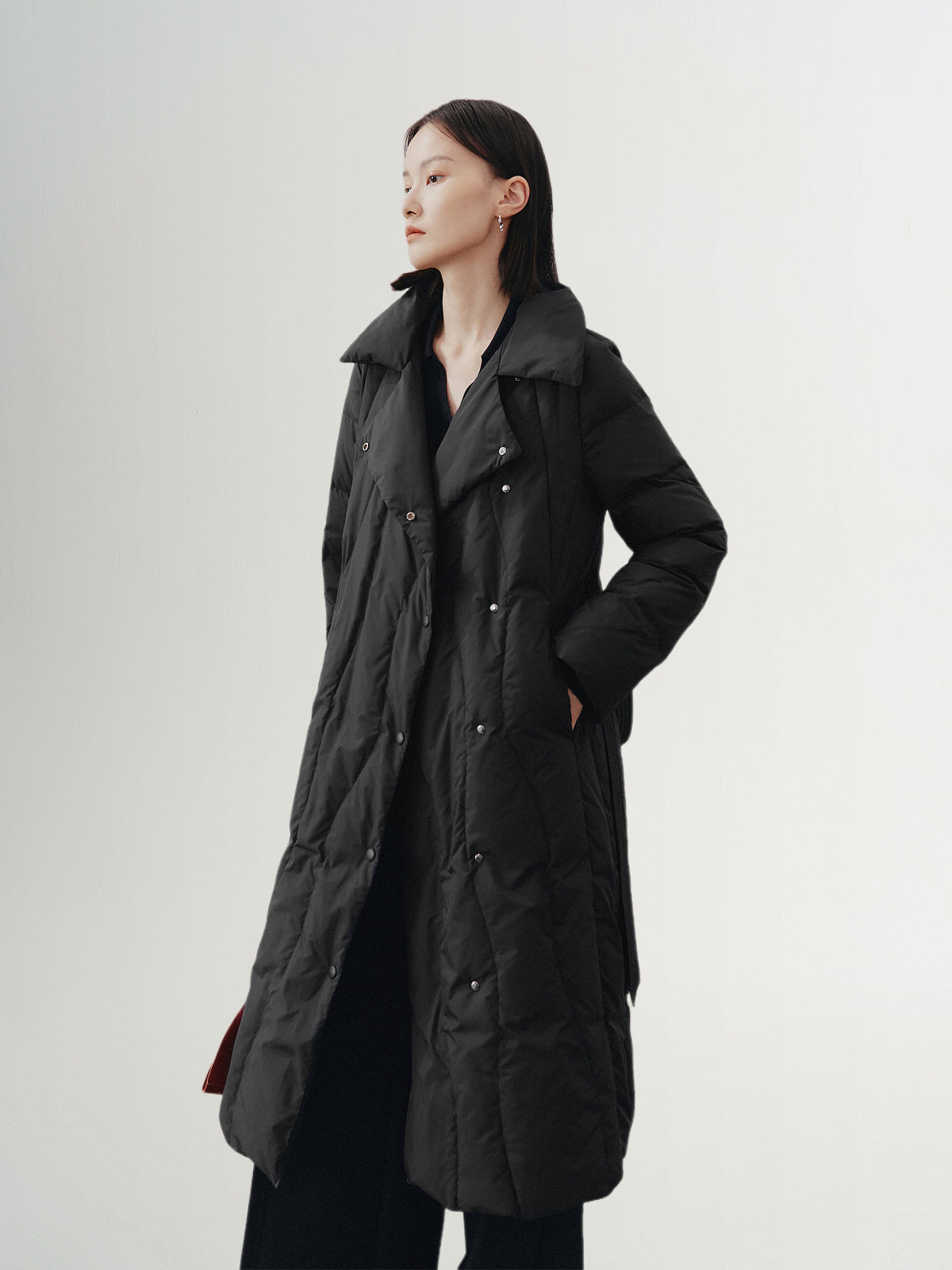 Black goose down jacket with hood and lapel collar