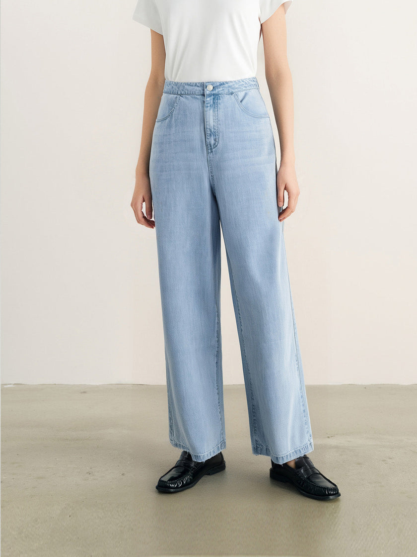 Light jeans