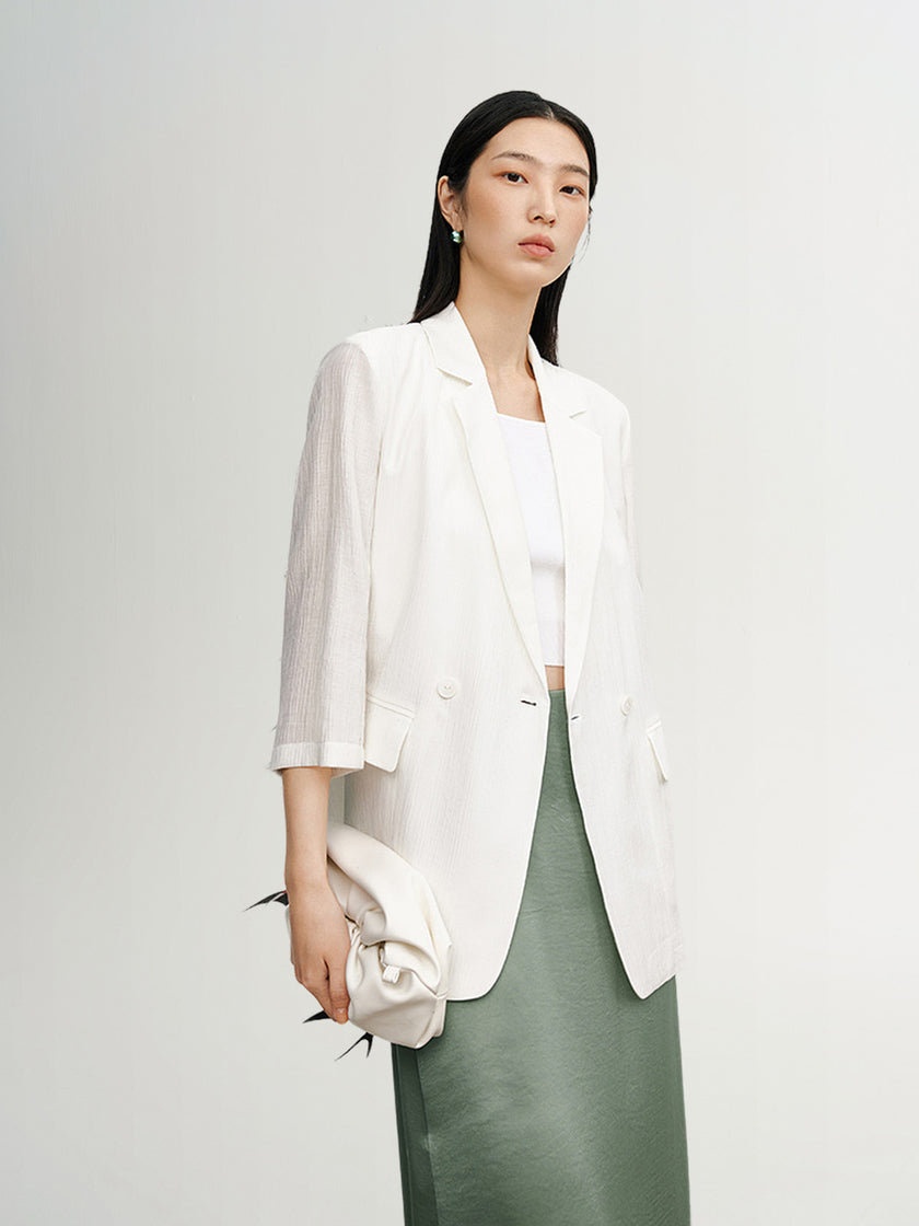 White blazer with special texture, notched lapel collar, double breasted
