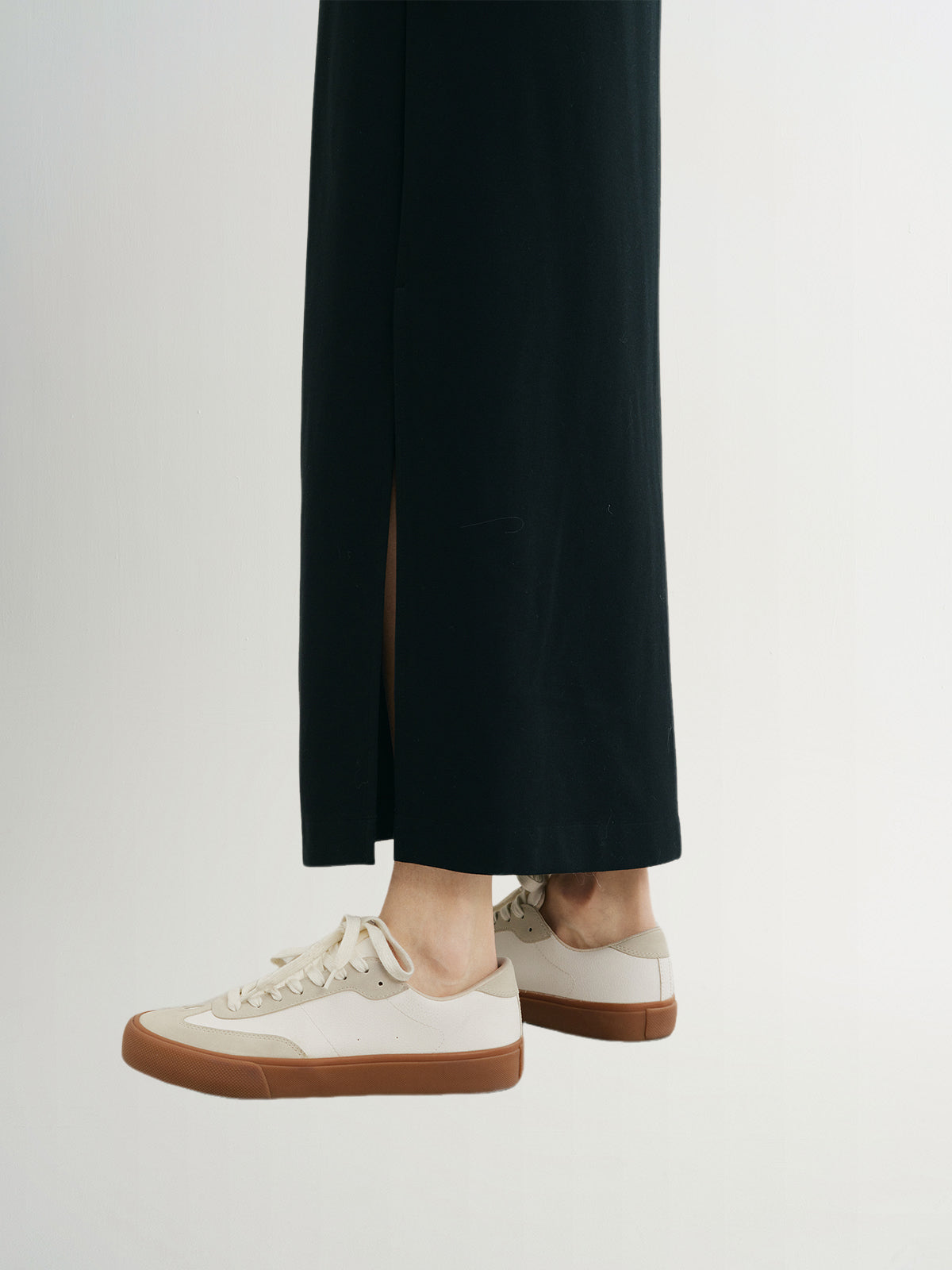 Black long skirt with elastic waist