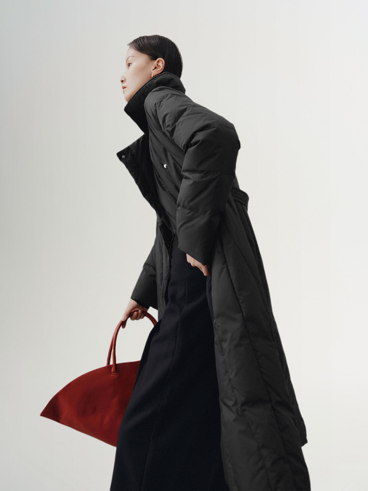 Black goose down jacket with hood and lapel collar