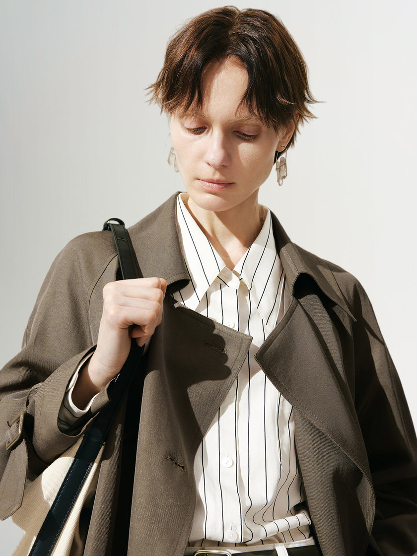 Smooth brown lapel collar trench coat