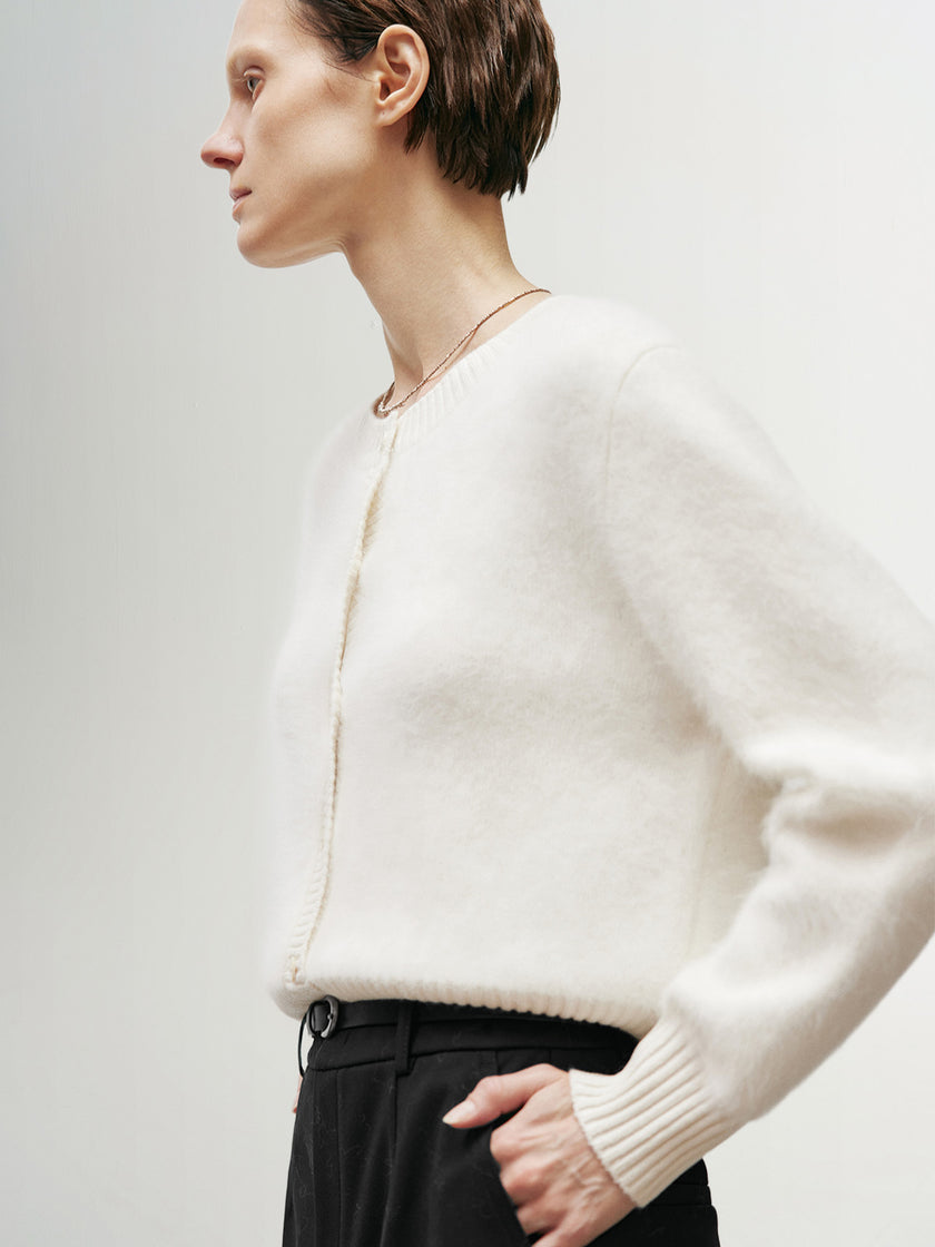 White crew neck sweater