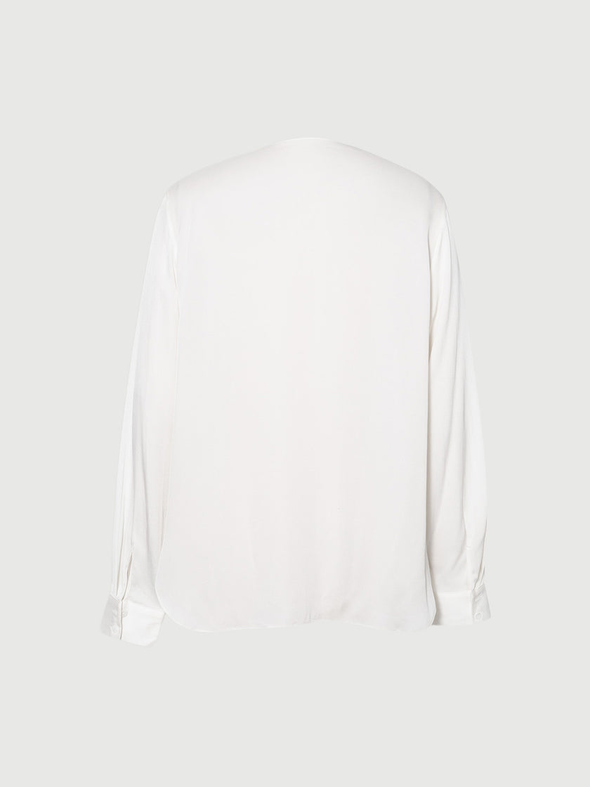 White silk V-neck long-sleeved shirt