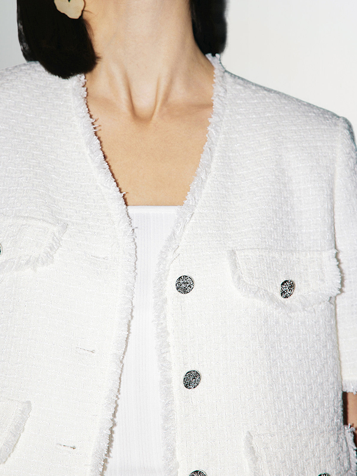Women's Original White V Neck Texture Fringes Shoulder Pad Short Jacket