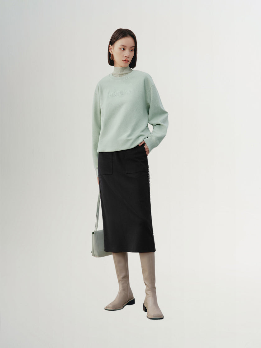 Gray knitted skirt