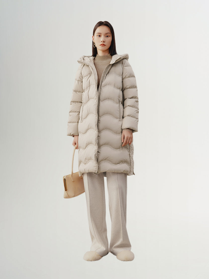 Light gray quilted goose down hooded down jacket