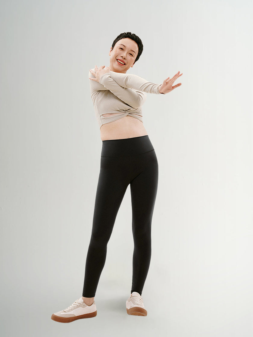 Black long yoga pants
