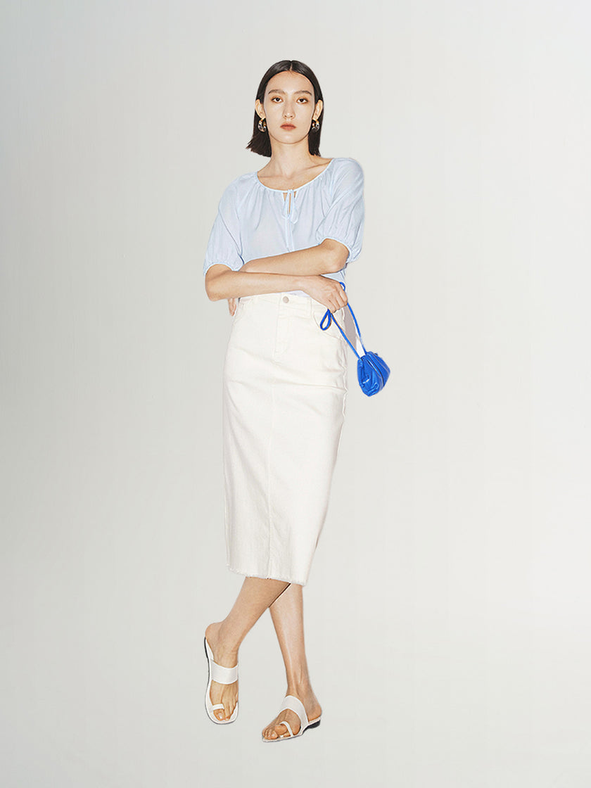 Women's Off-White Straight Fit Skirt