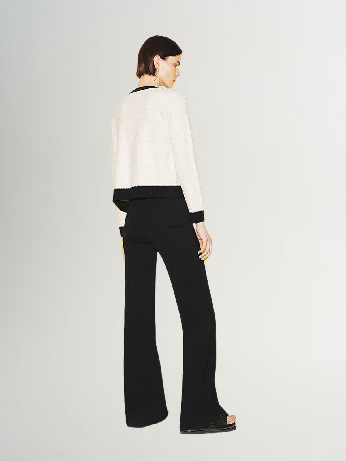 Women's Round Neck Wool Knit Cardigan