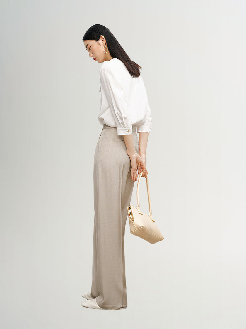 Blouse blanche à boutons