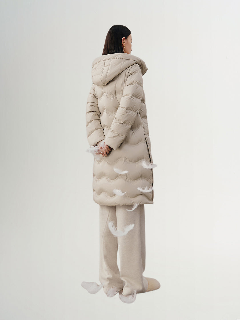 Light gray quilted goose down hooded down jacket