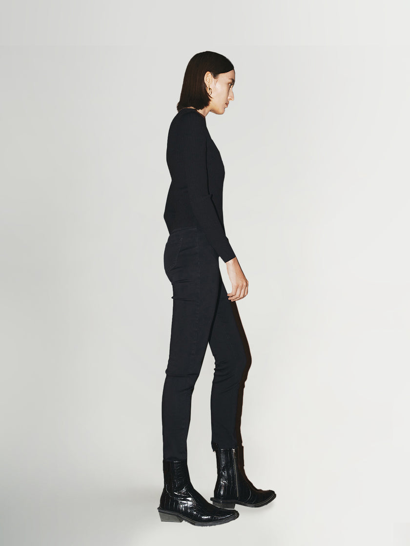 Black zipped knit jacket