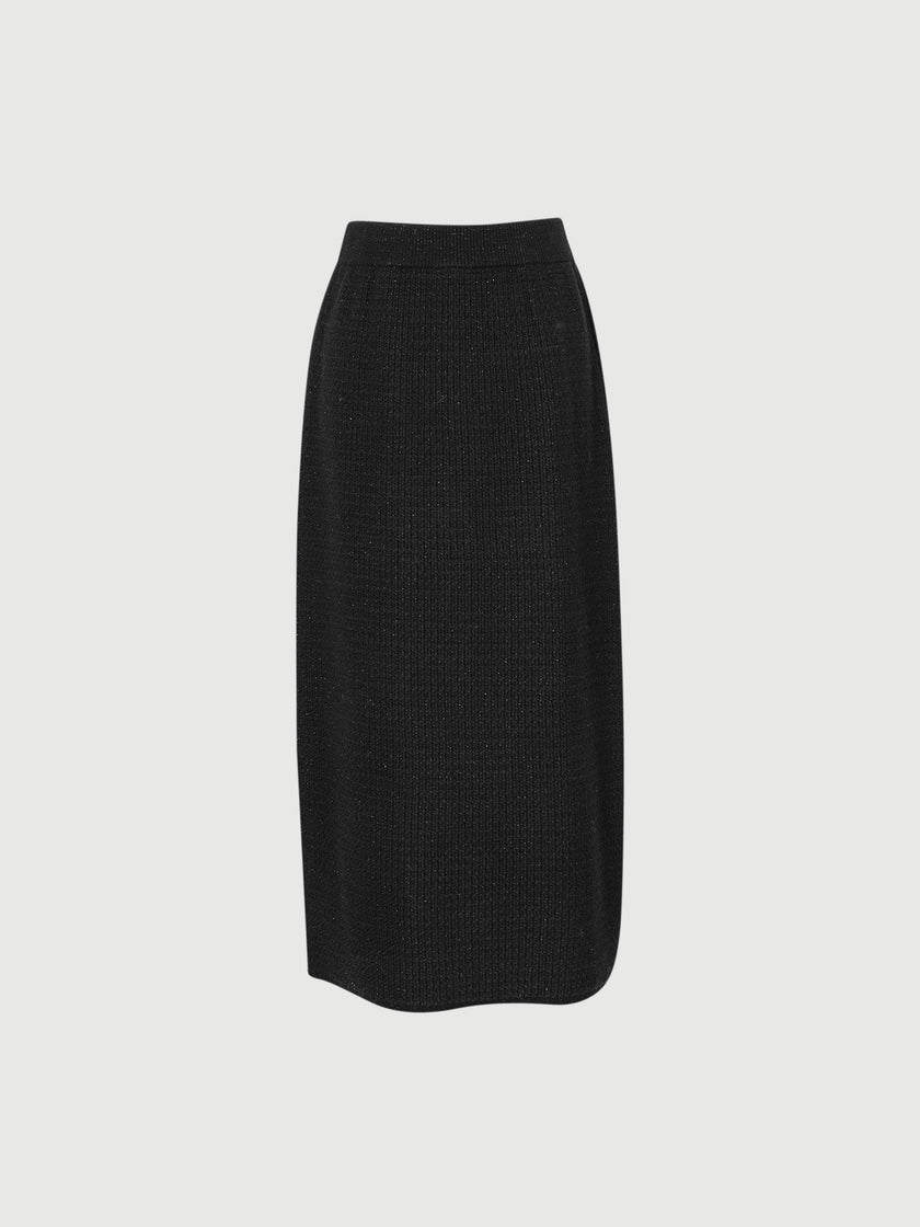Black and shiny long knitted skirt