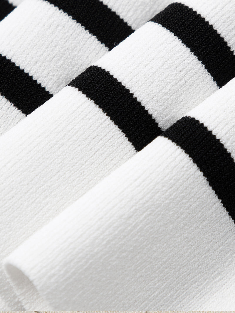 Women's Black Round Neck Stripe Knitted Vest