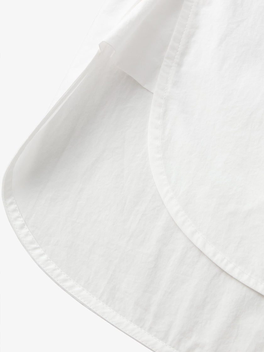 Long-sleeved shirt with pointed collar - white