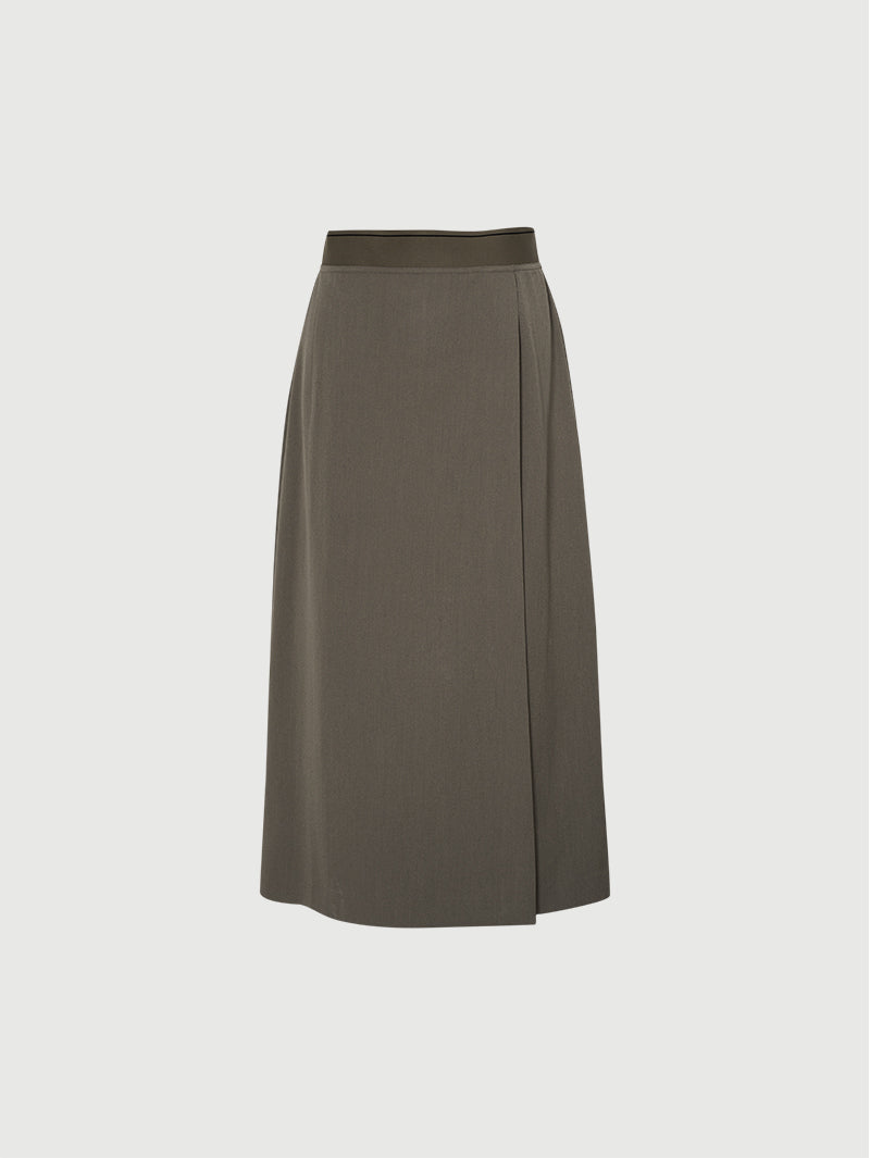 Short brown-khaki skirt with a straight cut