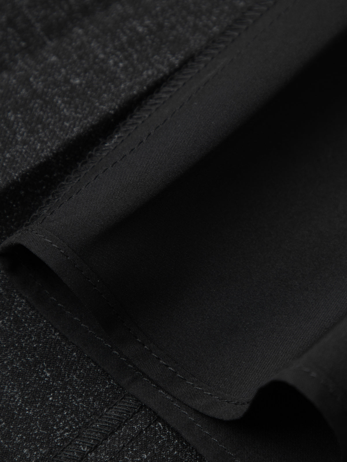 Black pleated long skirt