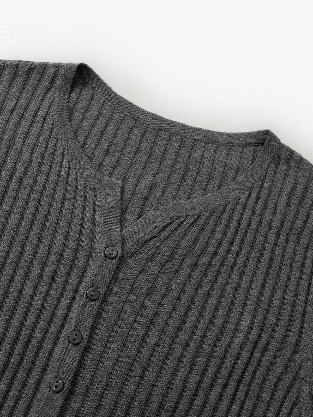T-shirt gris tricoté