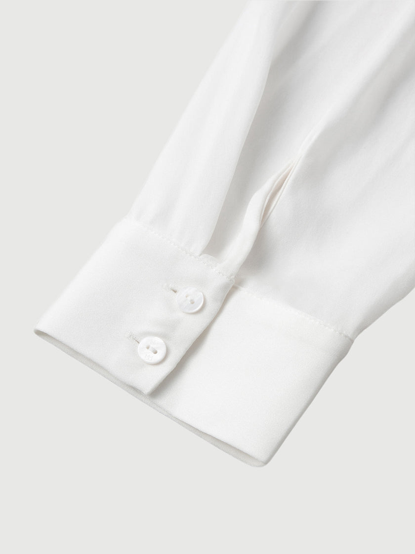 White silk V-neck long-sleeved shirt