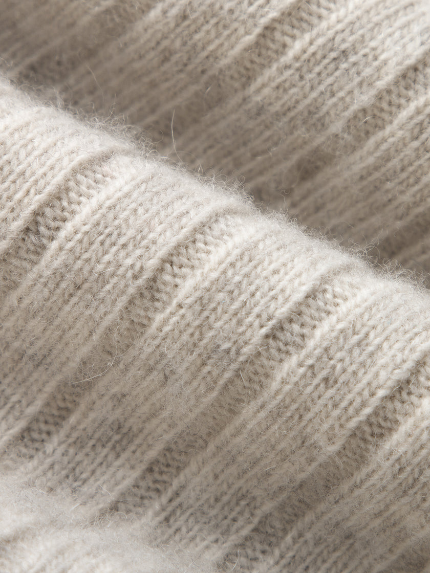 Light beige wool straight skirt
