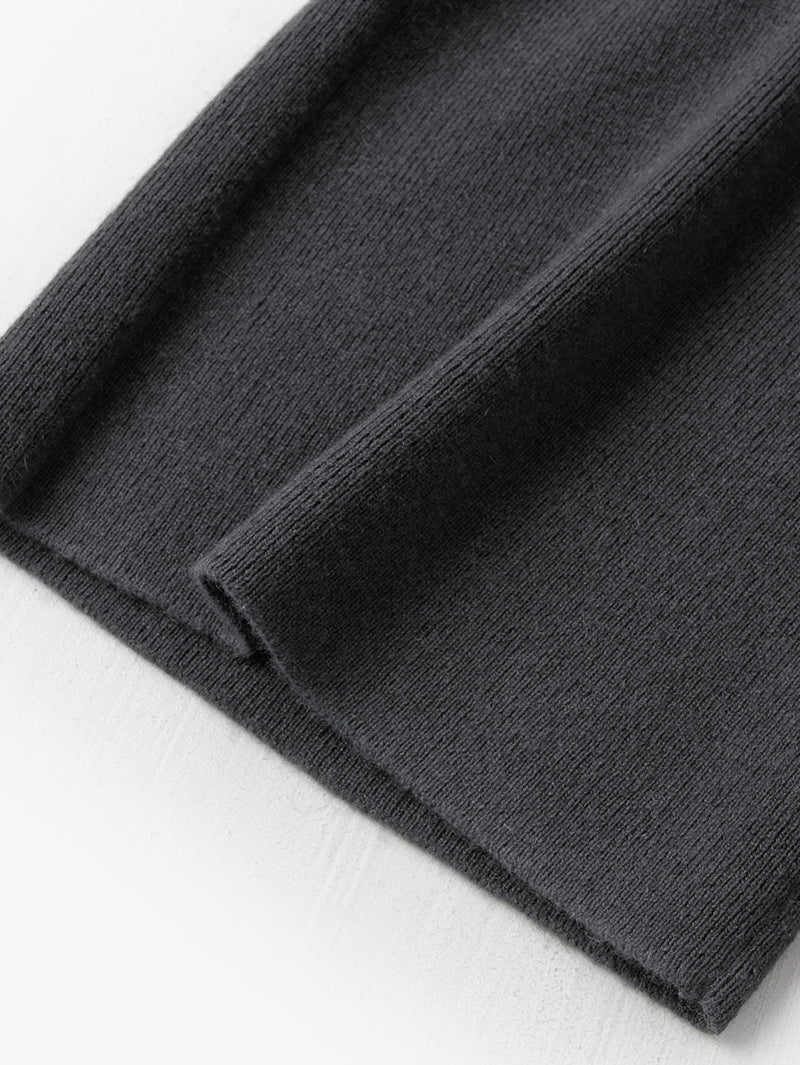 Dark gray relaxed fit winter knitted pants