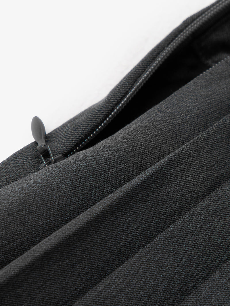 Comfortable pleated short skirt in dark gray modal
