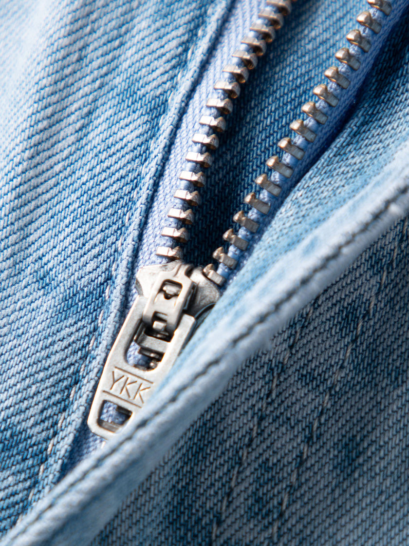 Light jeans
