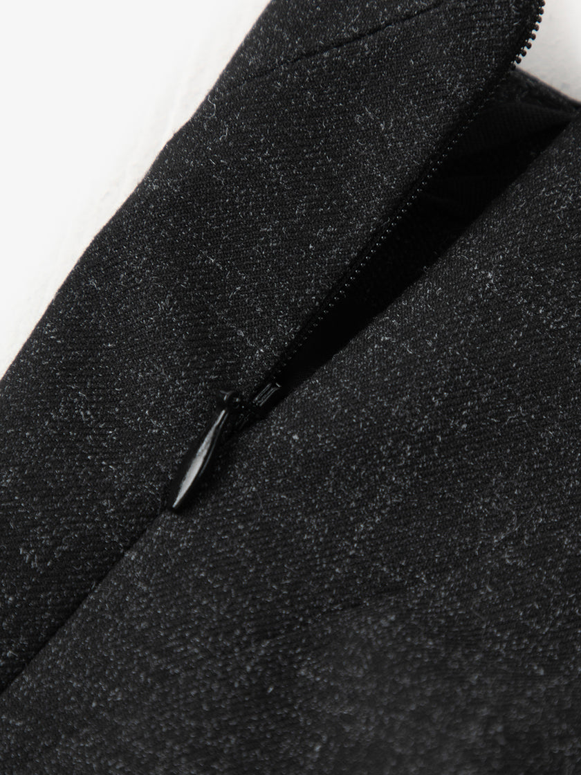 Black pleated long skirt