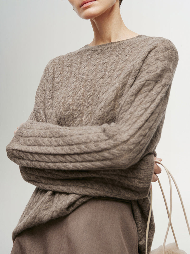 Brown knitted cashmere sweater