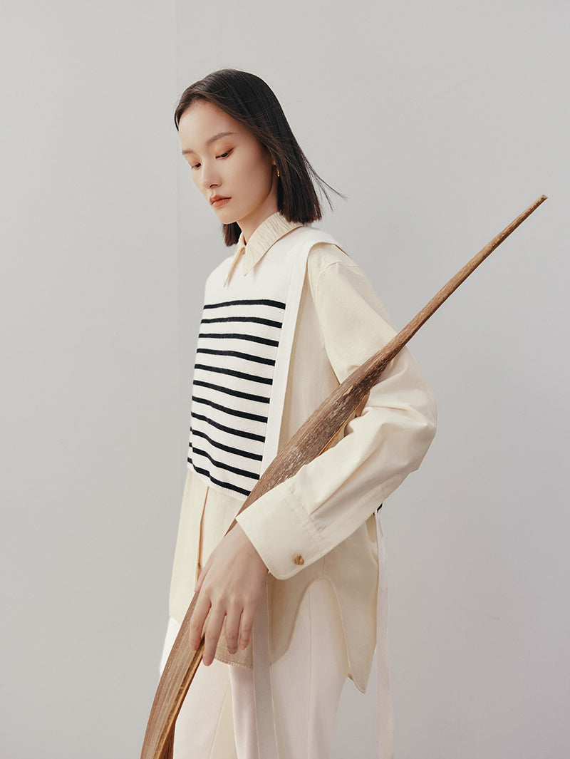 Women's White Stripe Round Neck Sleeveless Knit Sweater Vest Top