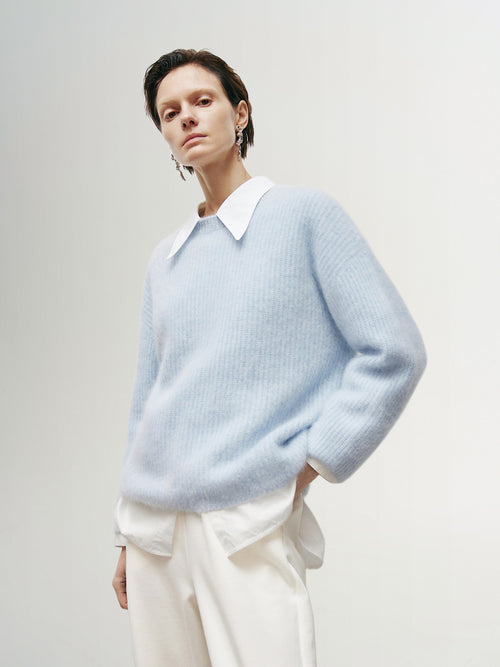 Load image 1 in gallery view. Women's Sky Blue Round Neck Long Sleeves 100% Cashmere Sweater