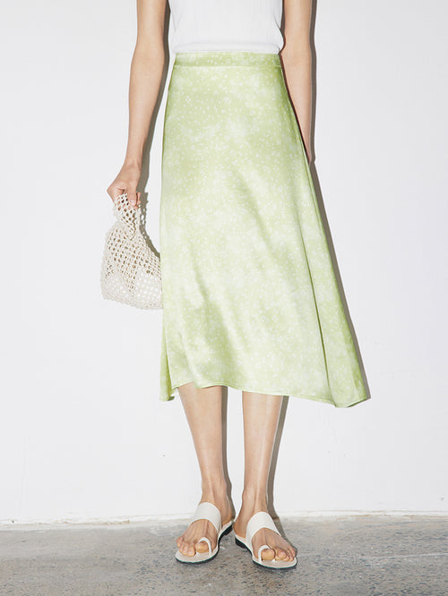 Charger l'image 1 dans la galerie. Women's Light Green Floral Clasic Straight Fit Irregular Hem Skirt