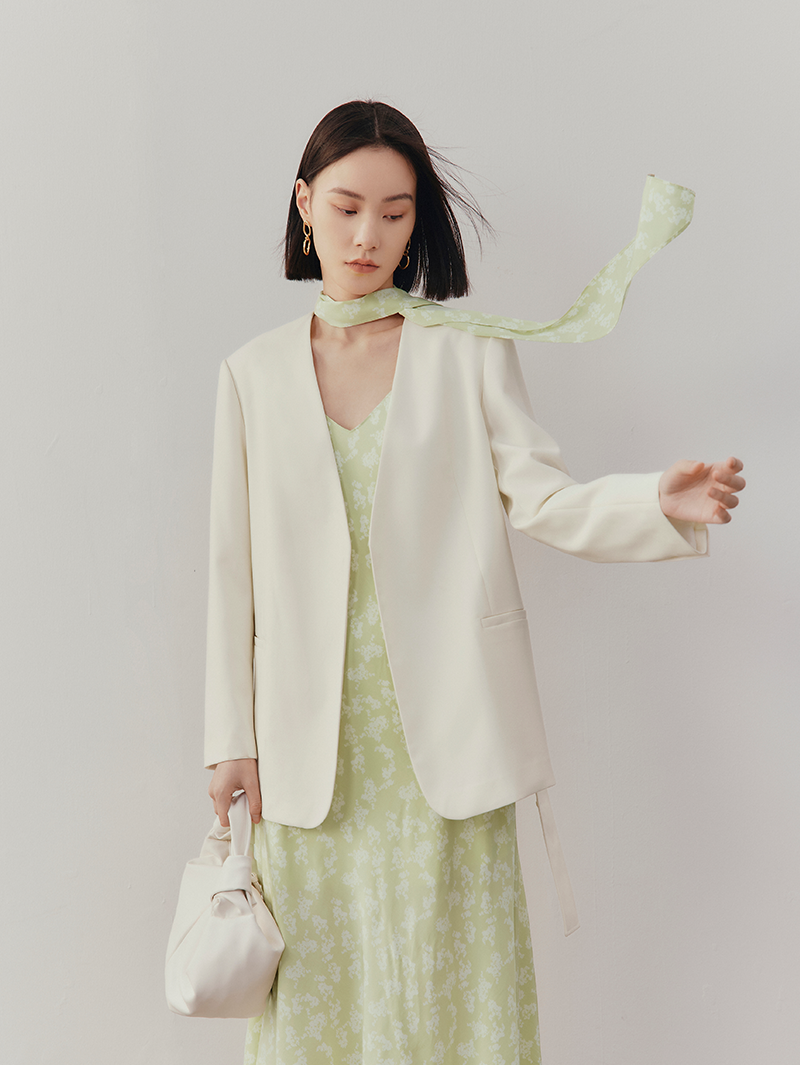 Women's Spring Original White V Neck Belted Blazer