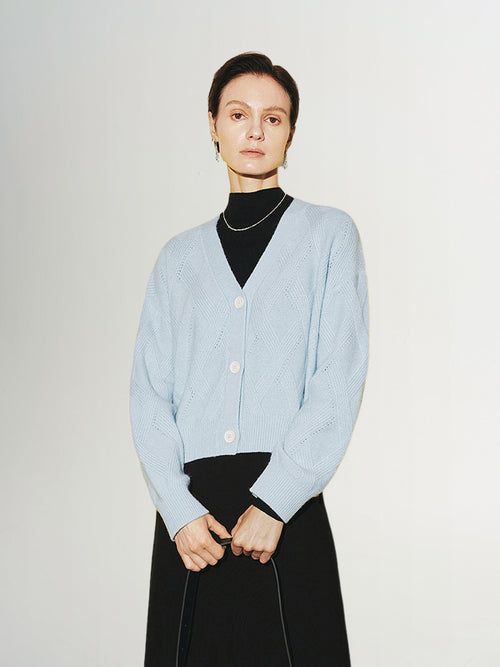 Carica immagine 1 in visualizzazione galleria. Women's Light Blue V Neck Rib Wool Knit Cardigan