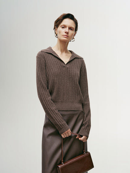 Brown cashmere collar sweater