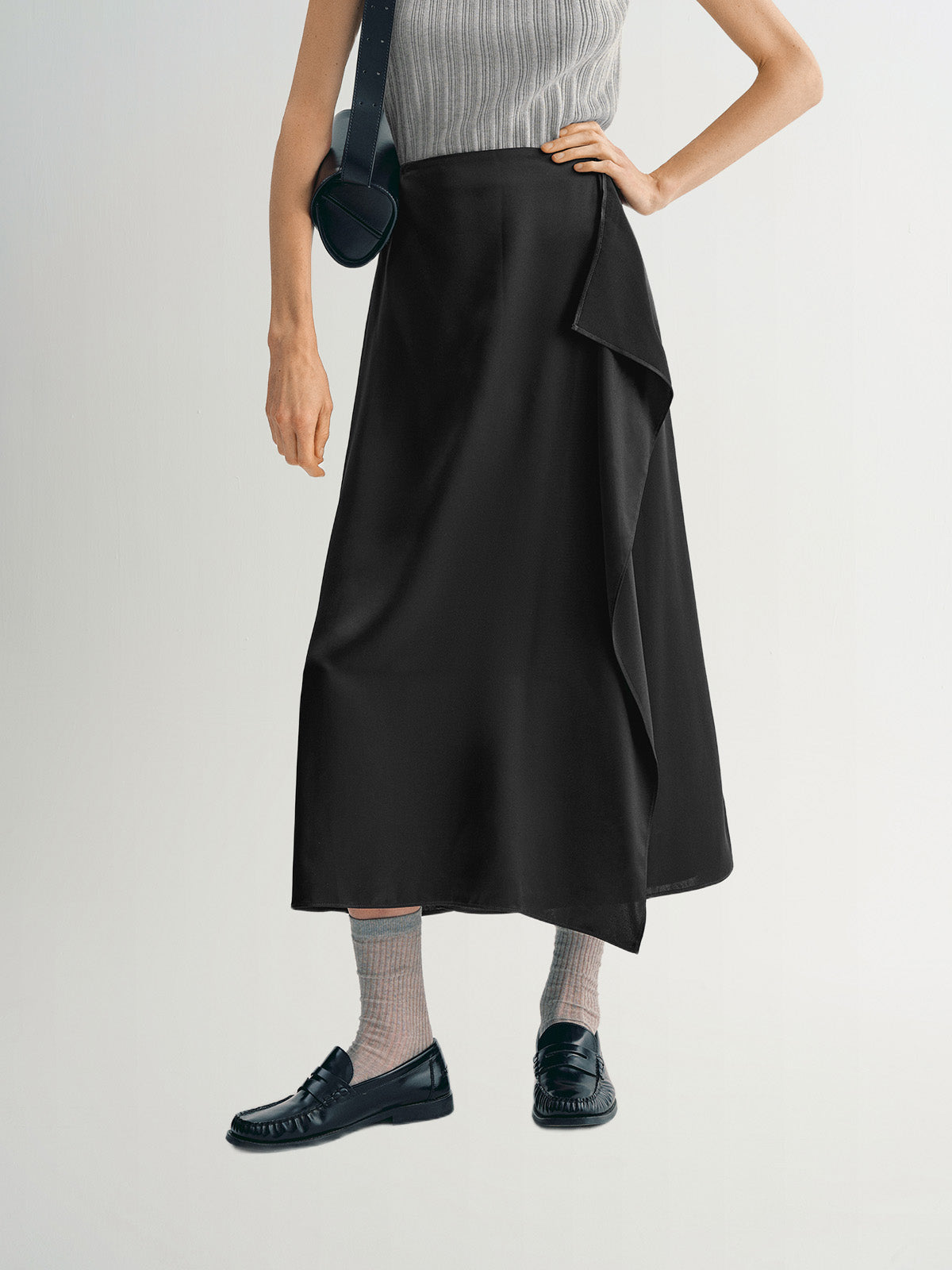 Jupe satinée noire