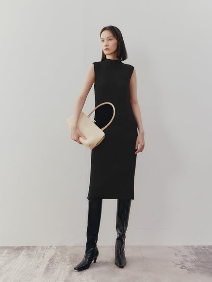 Women's Black Round Neck Sleeveless Wool Knit Dress