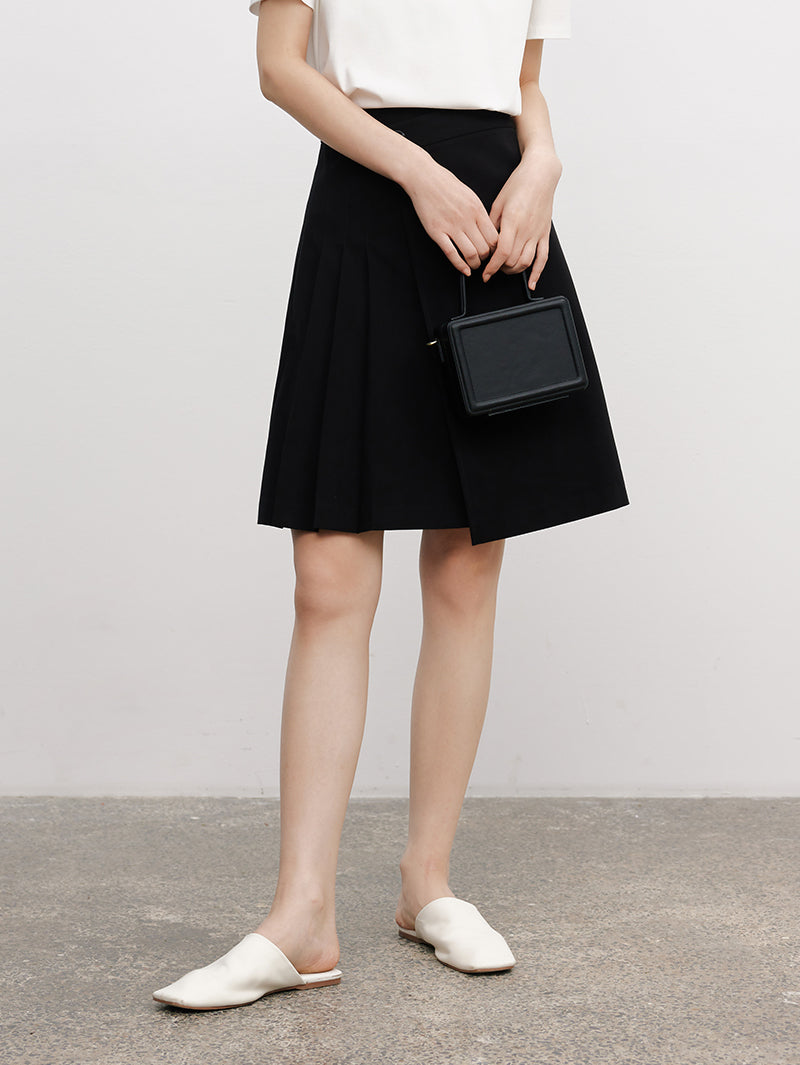 Women's Black One Button Cotton Short Skirt