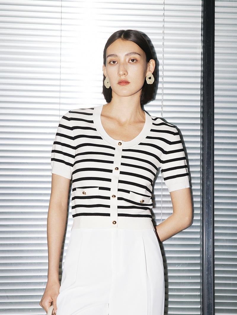 Women's White Round Neck Short Sleeves Buttons Knit Top