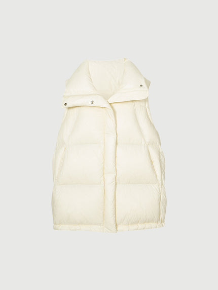 Sleeveless down jacket