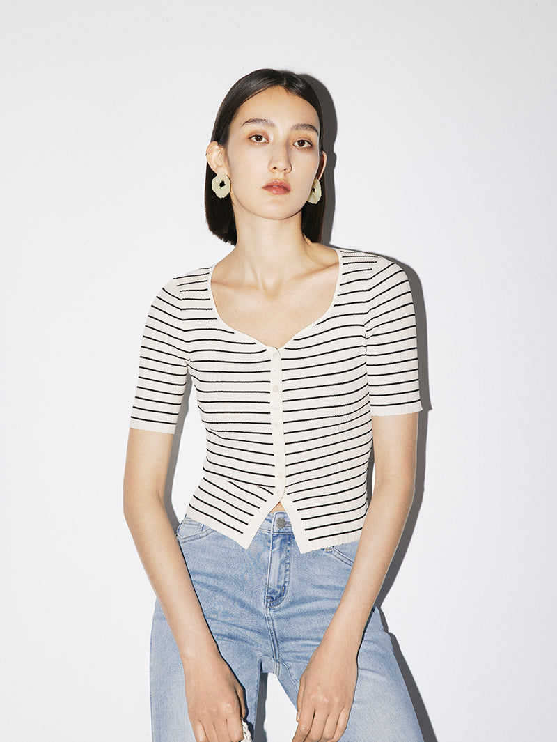 Women's White Square Neck Short Sleeves Knit Top