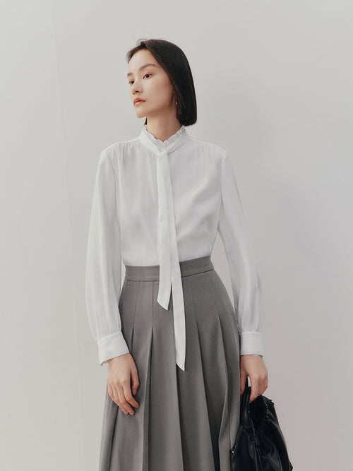 Charger l'image 1 dans la galerie. Women's White Tie Neck Long Sleeves Shirt