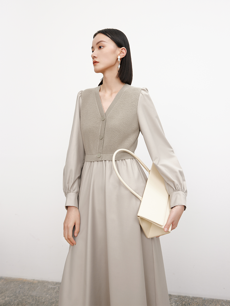 Women's Spring Light Coffee Sheep Wool Knit V Neck Vest Long Sleeves Dress