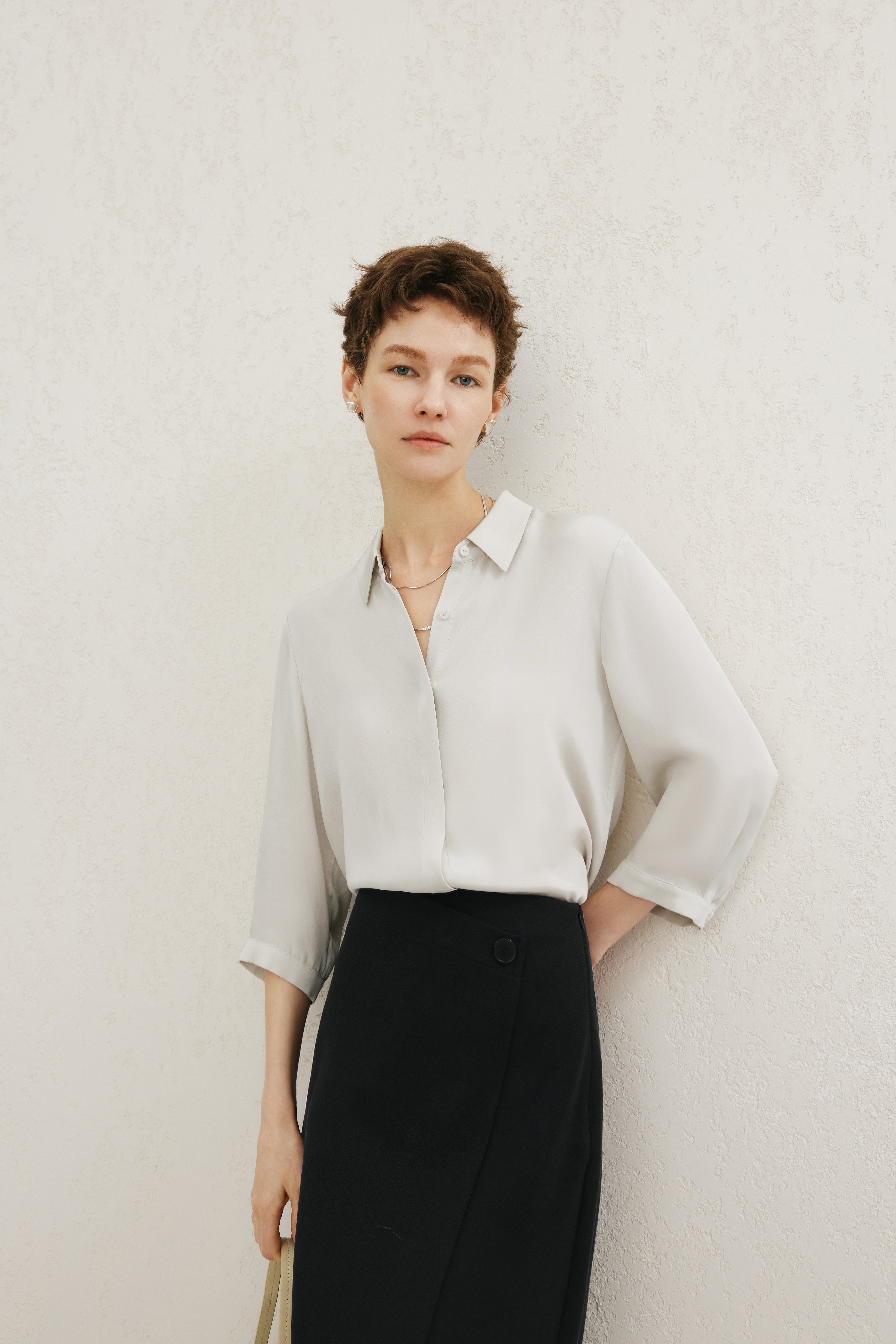 Relaxed-Fit Structured Shoulder Lapel Three-Quarter Sleeve Shirt