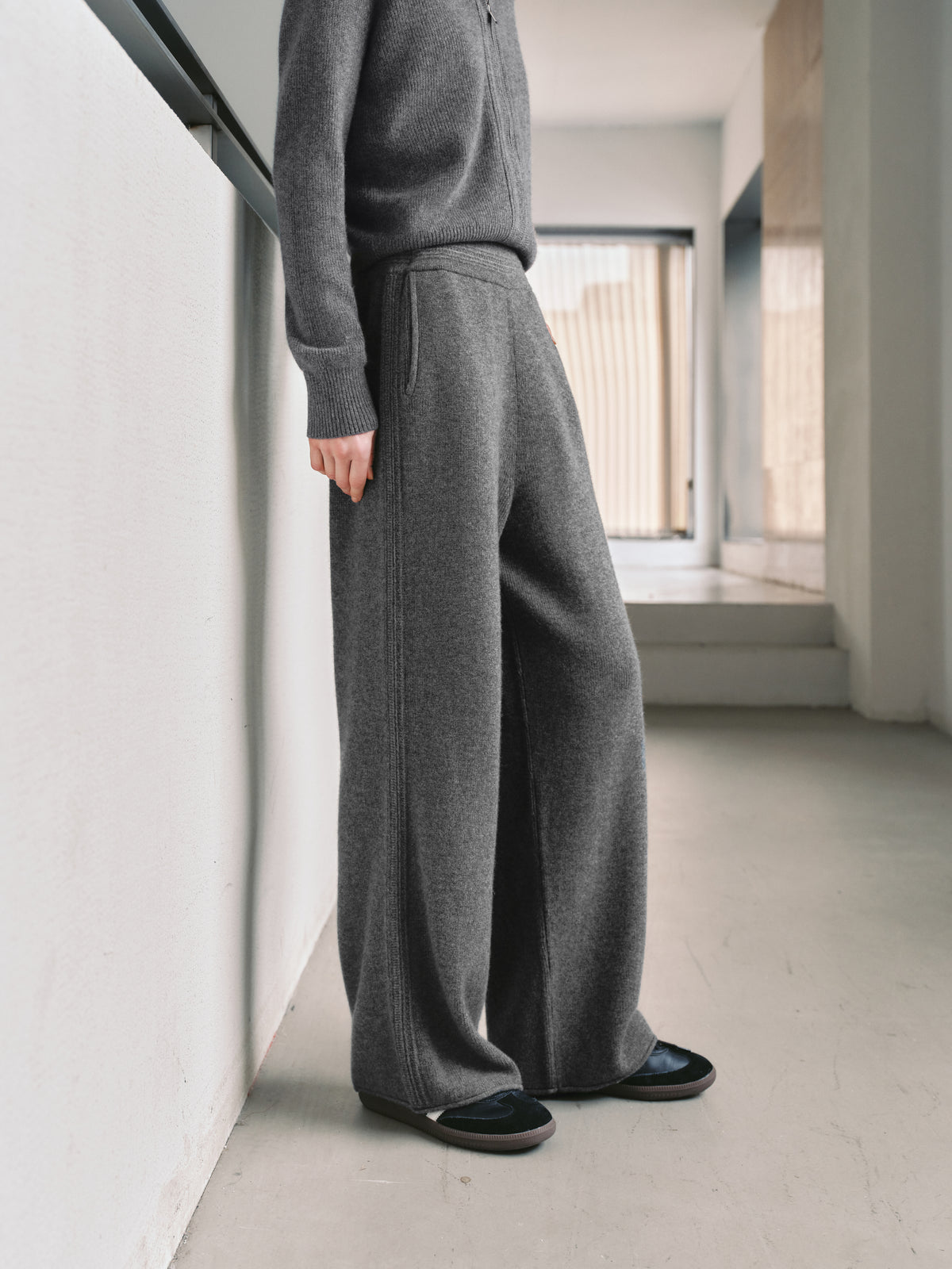 Cashmere Wide-Leg Knit Pants
