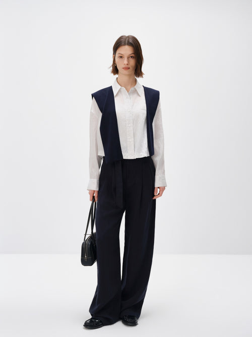 Carica immagine 1 in visualizzazione galleria. Cropped Lyocell-Blend Striped Shirt