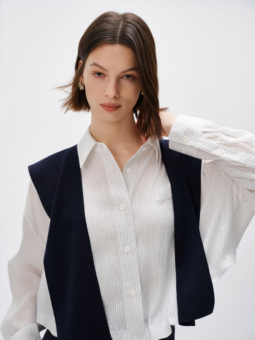 Carica immagine 1 in visualizzazione galleria. Cropped Lyocell-Blend Striped Shirt