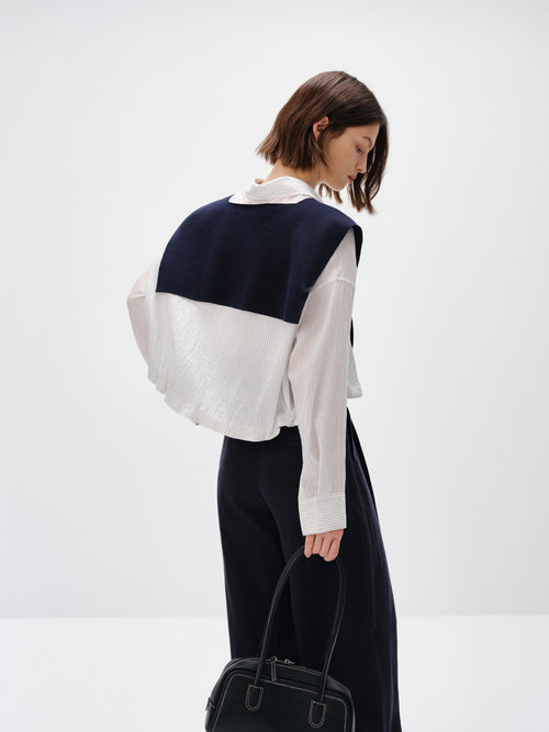 Carica immagine 1 in visualizzazione galleria. Cropped Lyocell-Blend Striped Shirt
