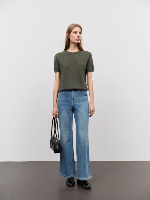 Load image 1 in gallery view. Crew Neck Short Sleeve Knit Sweater